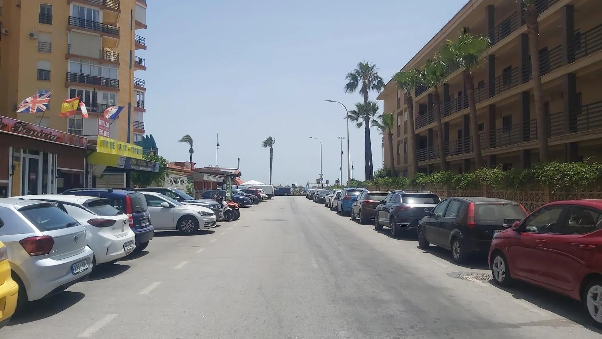 Del Parque Flats Playamar Beach Торремолинос 0*,