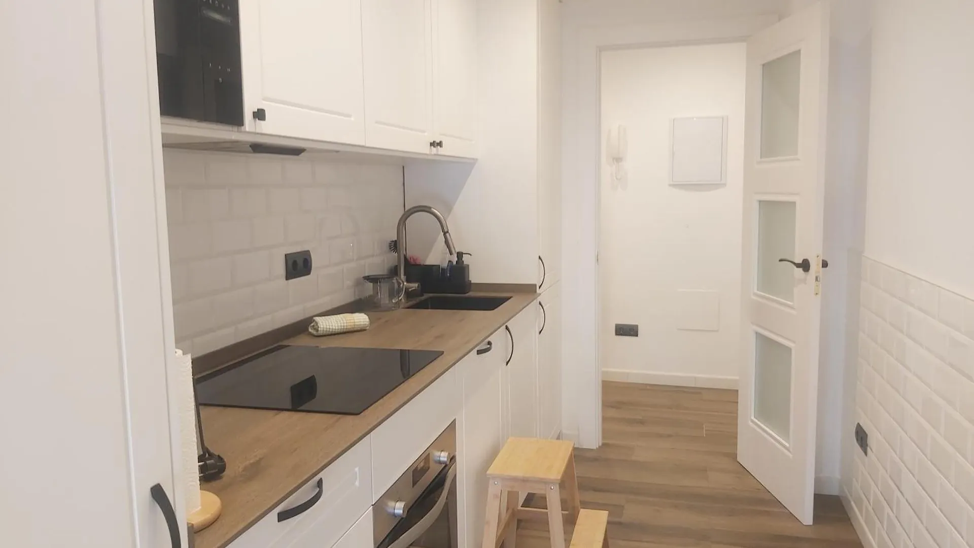 Del Parque Flats Playamar Beach Торремолинос