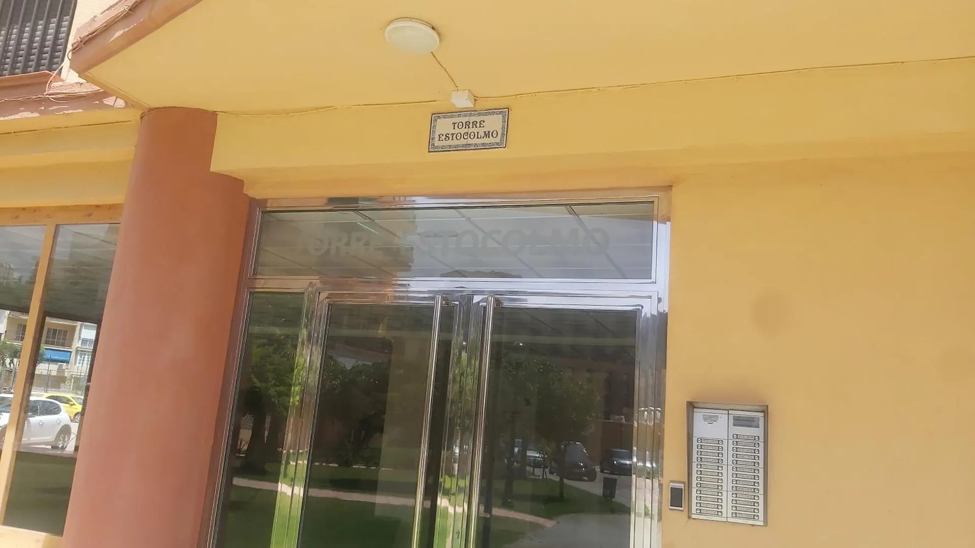 Del Parque Flats Playamar Beach Торремолинос