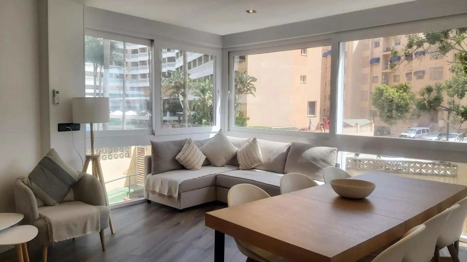 Апартаменты Del Parque Flats Playamar Beach Торремолинос Испания